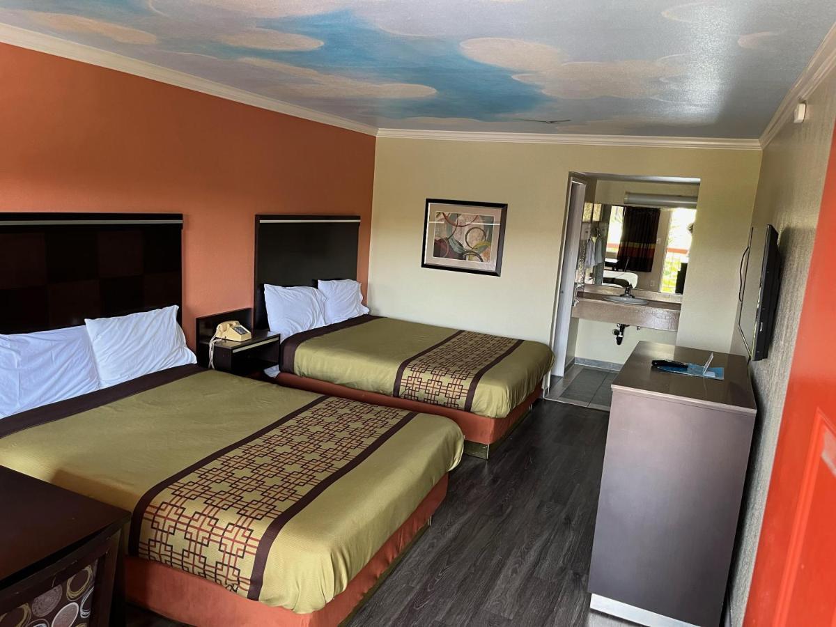 ริเวร่า โมเทล - ปิโก ริเวร่า Motel พิโคริเวรา ภายนอก รูปภาพ